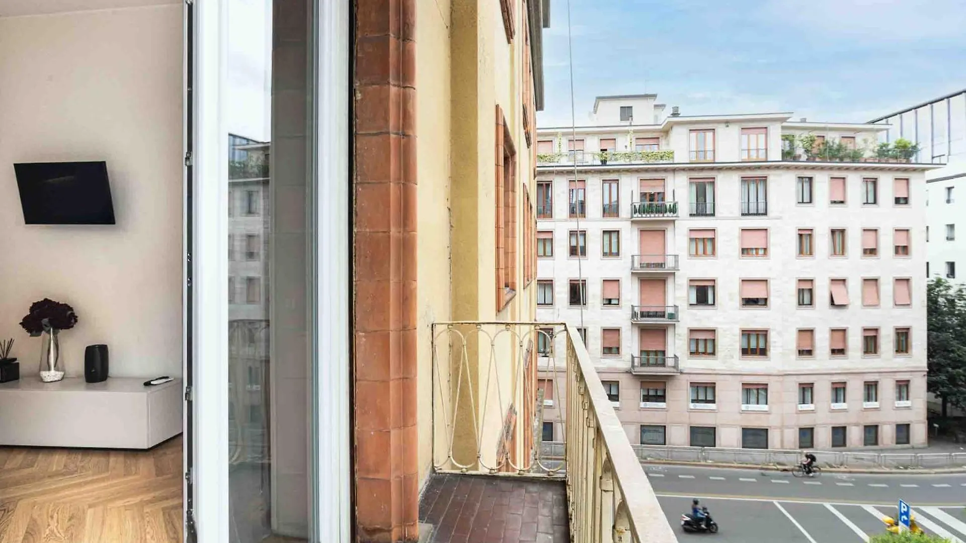 Cute And Central Duomo Apartment - Red Milánó